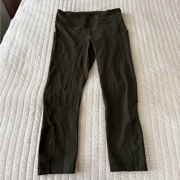 lululemon athletica Pants - Like new lululemon pace rival crop dark green leggings 6